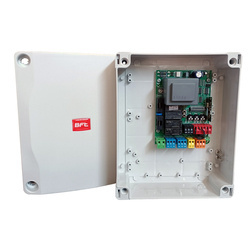 BFT ALCOR AC A centrala sterująca z mikroprzełącznikami i potencjometrami dla jednego lub dwóch napędów 230 V / 300 W do siłowników do bram skrzydłowych