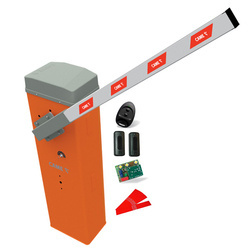 Came LT4 szlaban 24V do intensywnego użytkowania z ramieniem o długości 4m, zestaw z pilotem