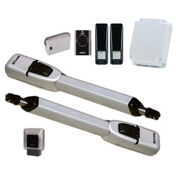 Faac 415 PREMIUM zestaw automatyki do bramy skrzydłowej do 6m, dla skrzydła o długości do 2.5m (3m z zamkiem elektromagnetycznym)